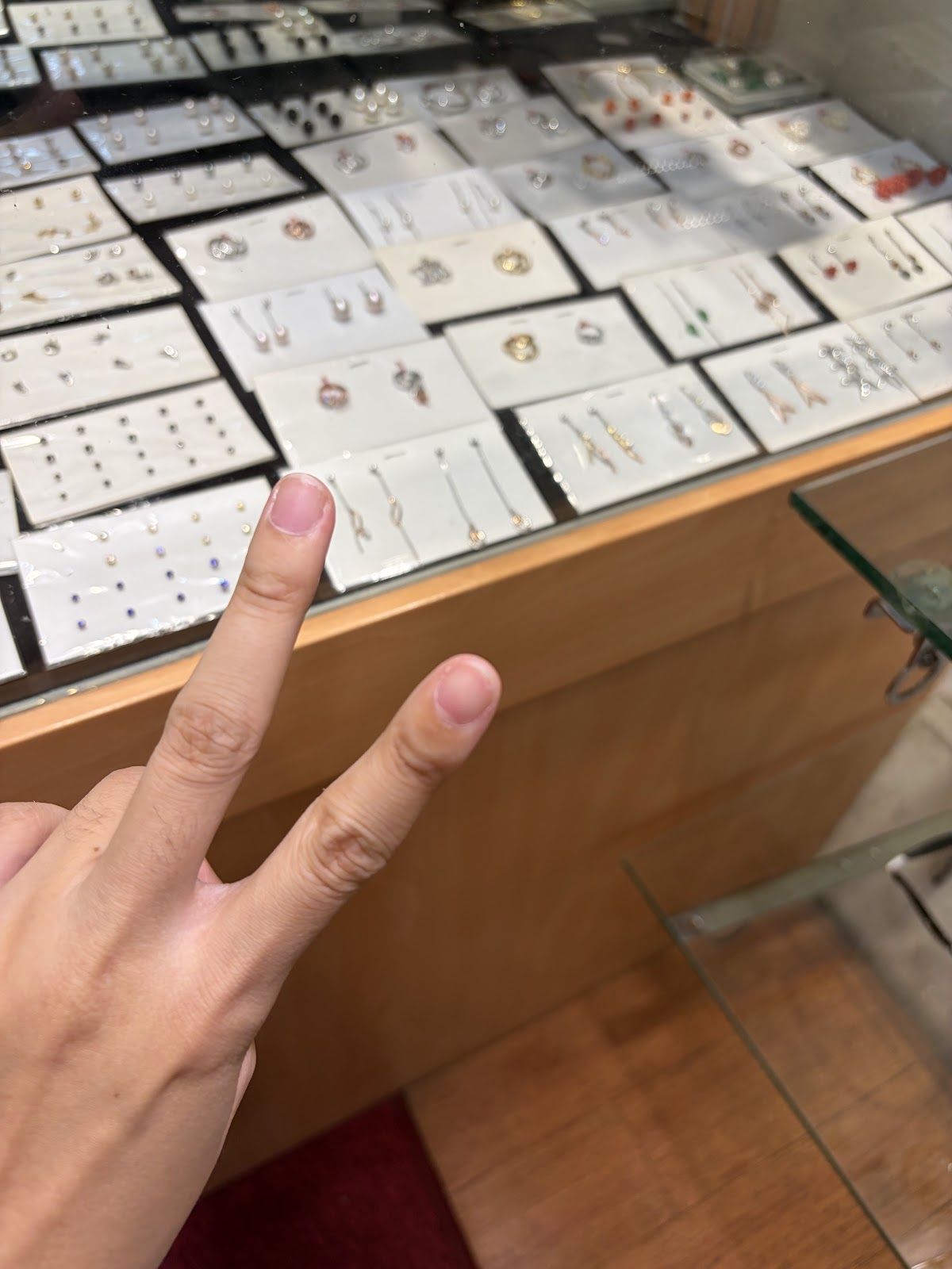 女伯爵無菌耳環 穿耳洞 店內環境照片 3