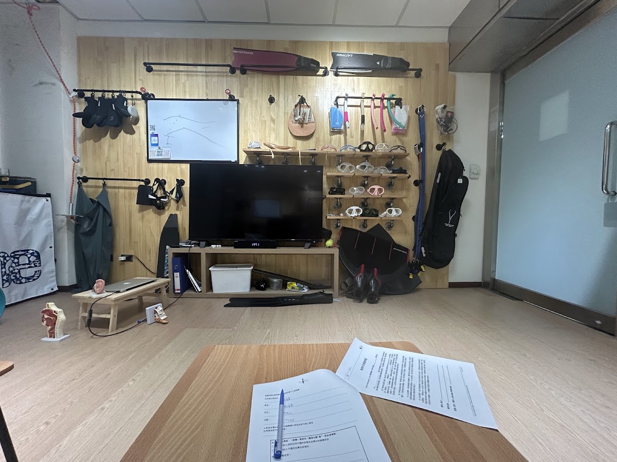 台北意潛自由潛水 freediving 店家封面照片