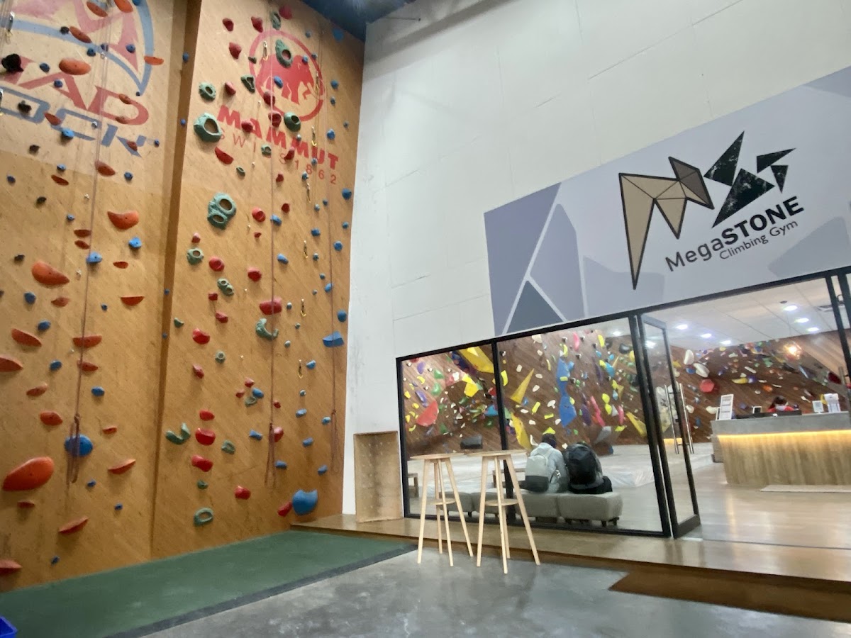 MegaSTONE Climbing Gym 店內環境照片 5