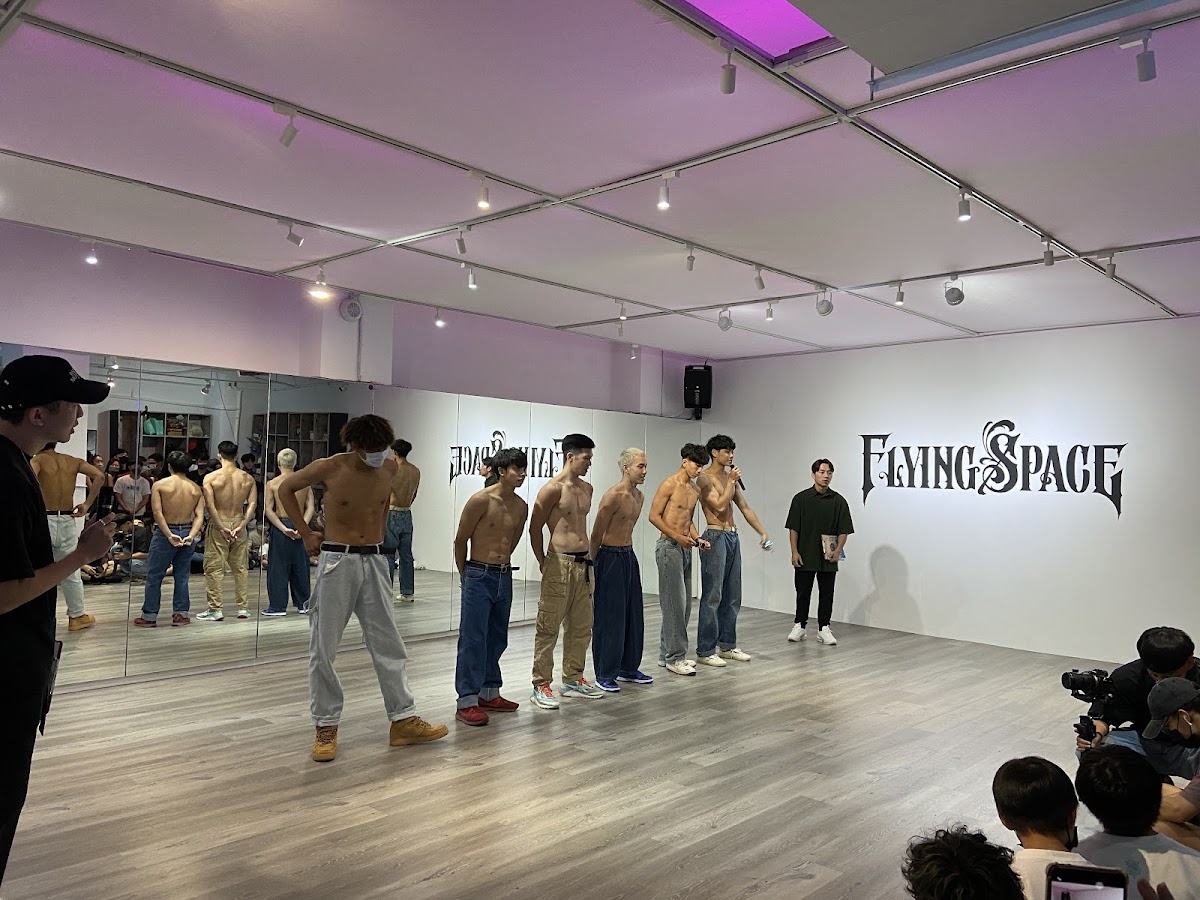 FLYING SPACE 飛翔運動空間 店內環境照片 2