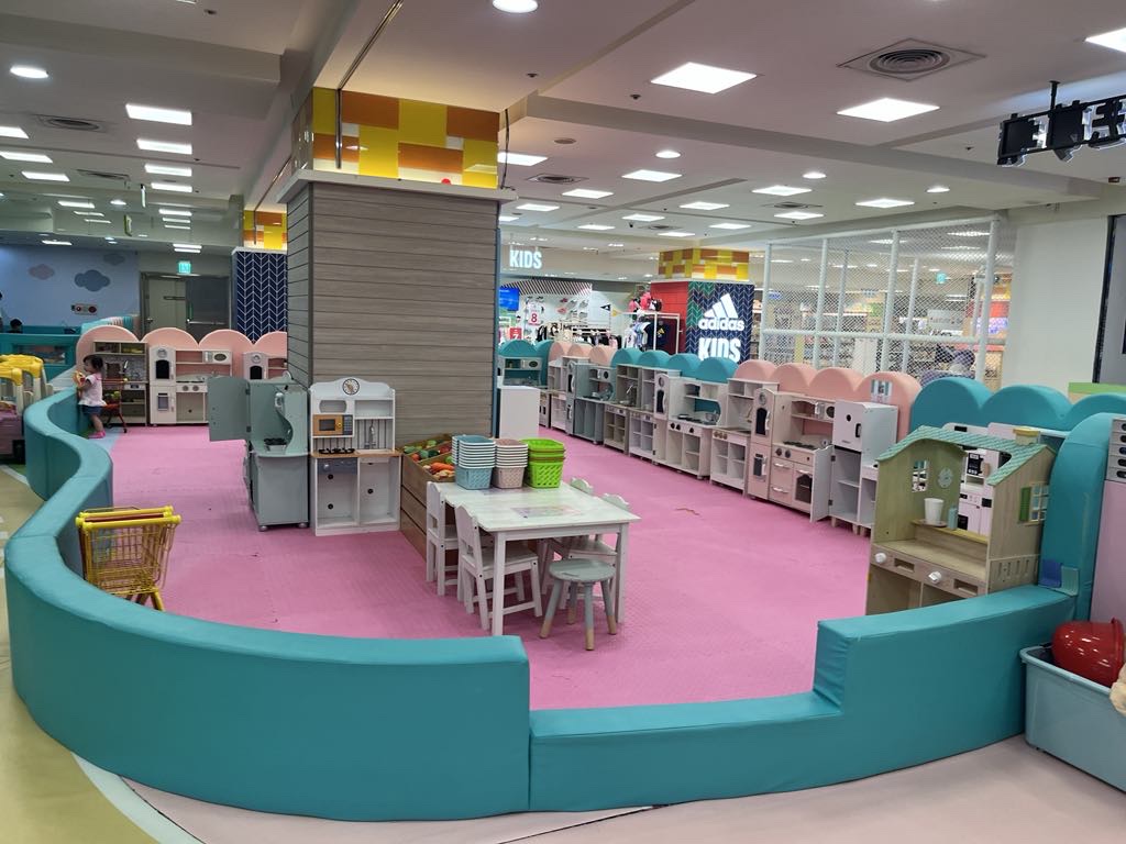 追風奇幻島-遠百中山店-花語森林 店內環境照片 3