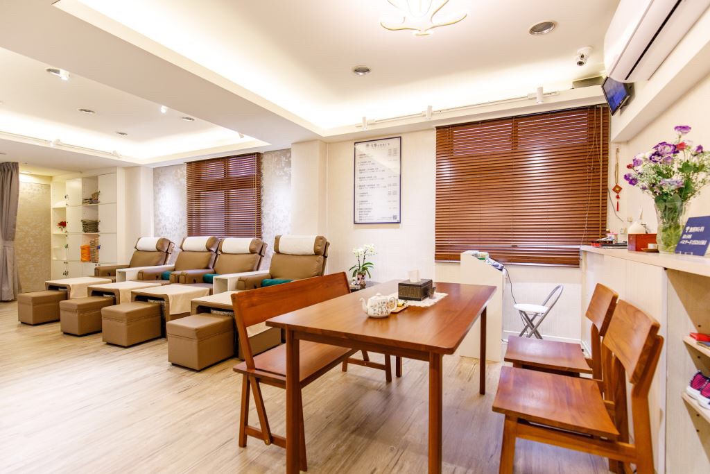 太都足體養生館SPA & Massage-台北中山林森北養生館/腳底按摩/指壓/油壓/孕婦按摩 全身按摩/肩頸/精油SPA/刮痧/拔罐 修腳皮/修指甲/掏耳/採耳 專業費用價格推薦 PTT Dcard 店內環境照片 2