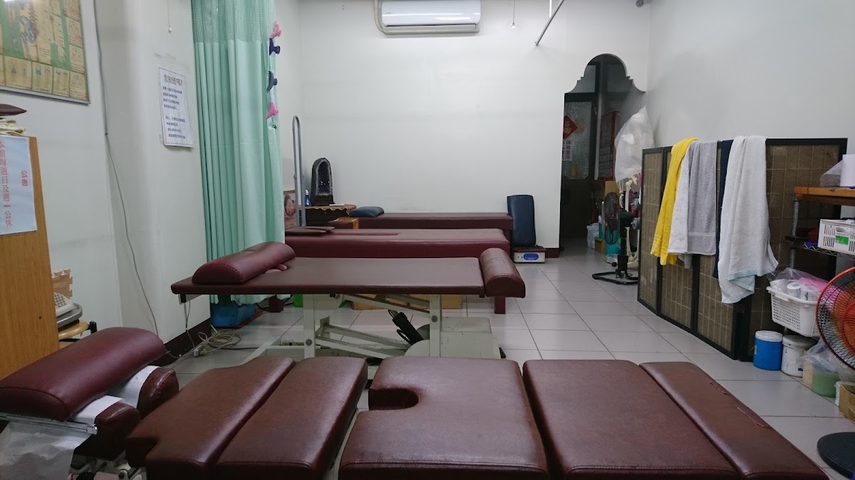 龍德整復健康館 桃園整復 桃園美式整復 整復教學 桃園按摩 桃園經絡調理 店內環境照片 3