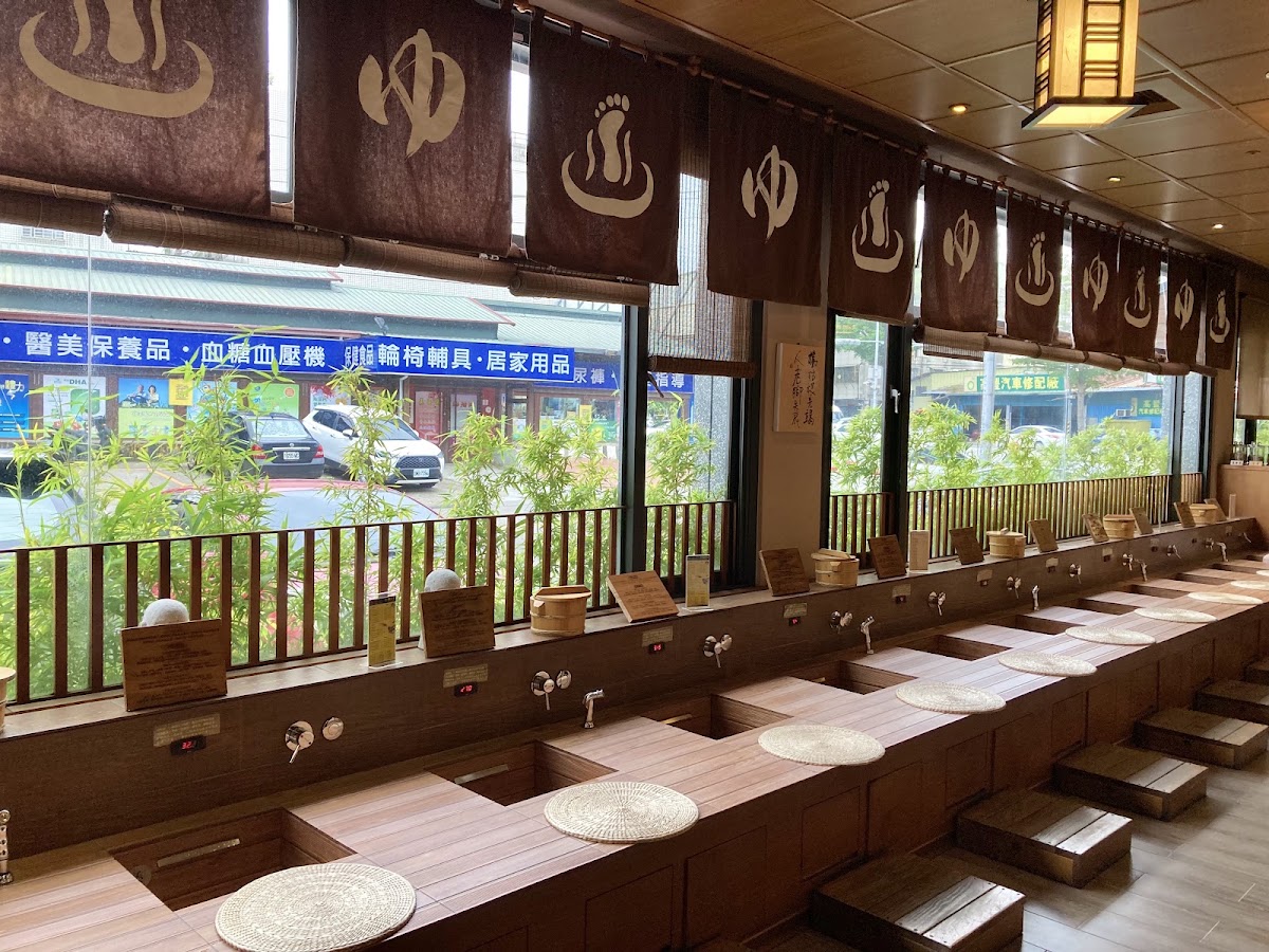春不荖足湯大里行館 店內環境照片 4