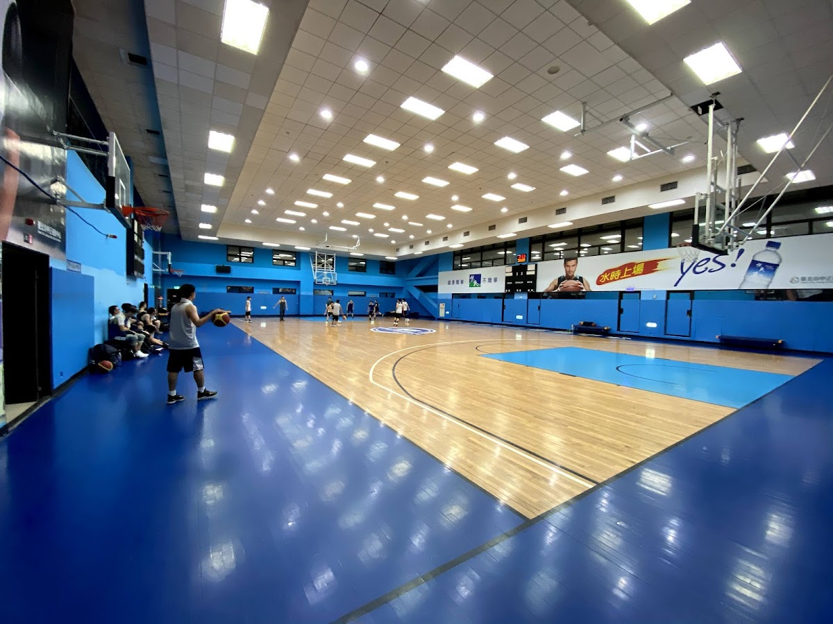 舞動陽光-中正運動中心 店內環境照片 5