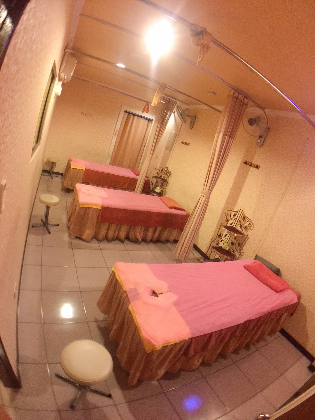 金峇里SPA養生會館 台中精油按摩 拔罐 刮痧 店內環境照片 4