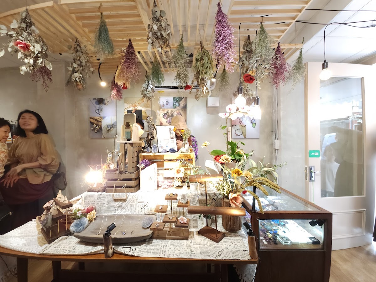 Go with the flow流銀金工 店內環境照片 2