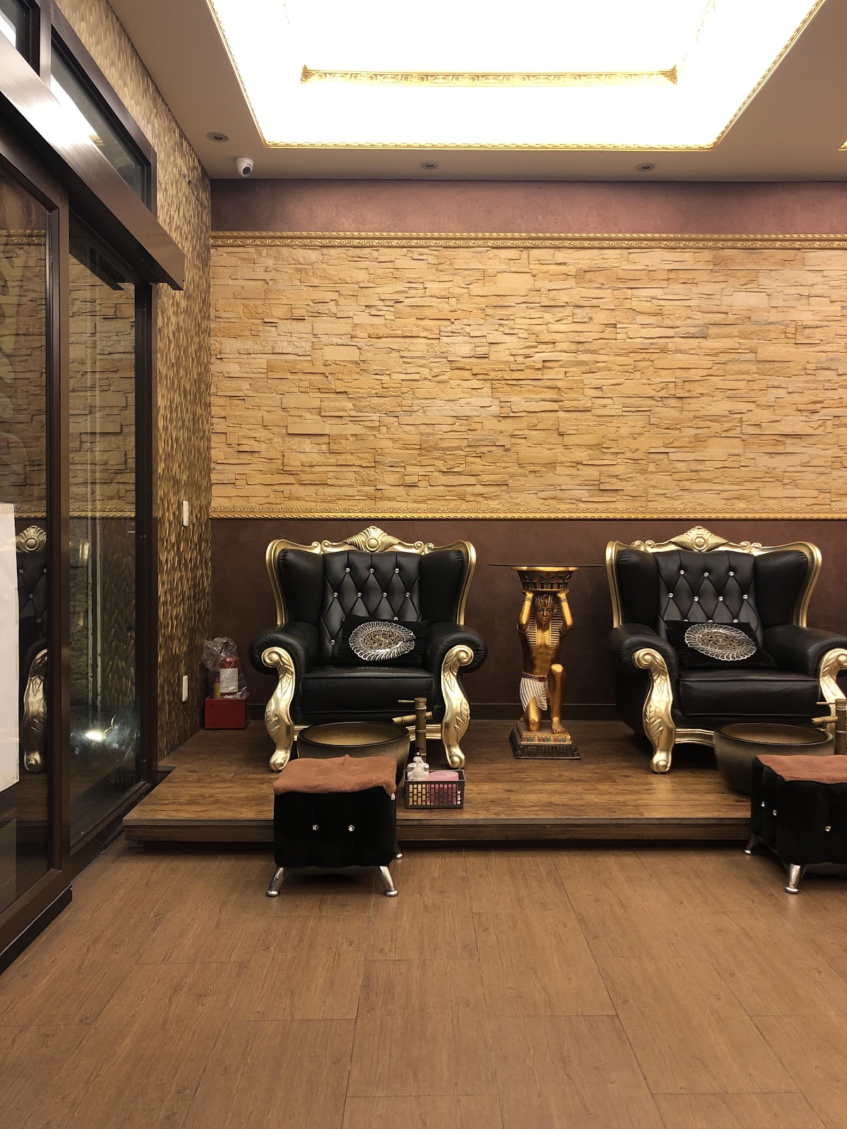 尊皇泰式按摩SPA會館 店內環境照片 2