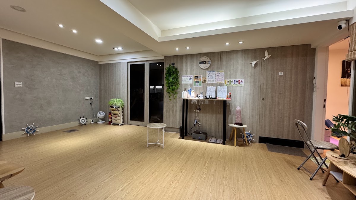 SPINEX（桃園車站店）湯普森脊纖美式體態整復 店內環境照片 2