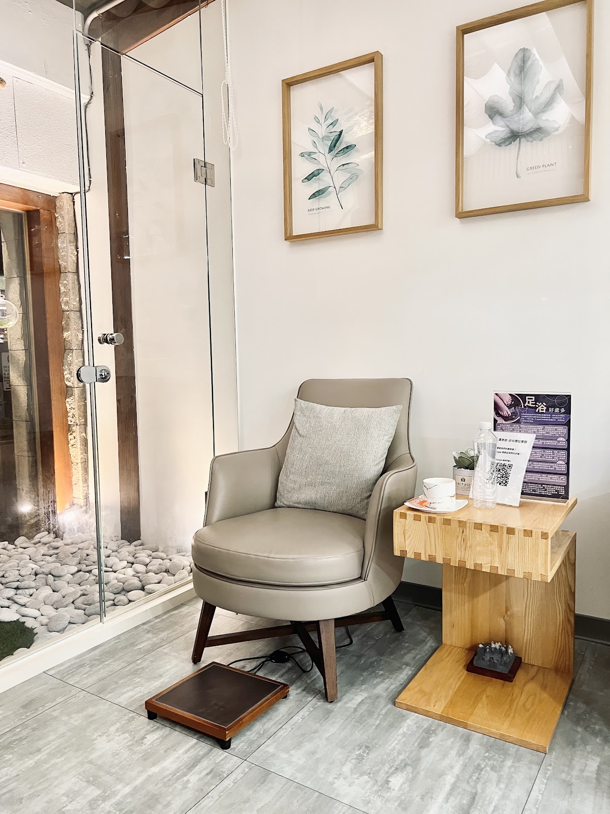 湯美岩-台北逸仙會館｜岩盤浴｜熱石按摩｜SPA｜體雕｜懶人瘦身 店內環境照片 2