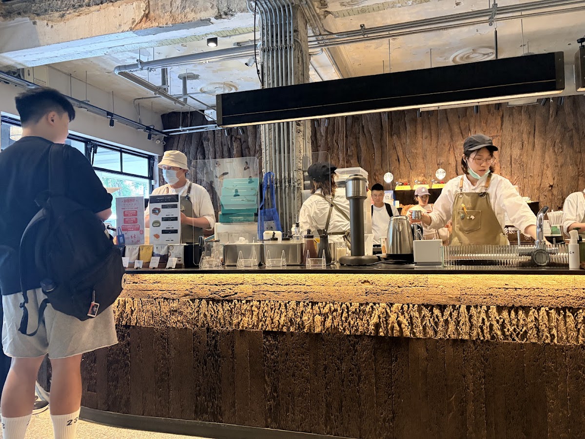 興波咖啡 華山旗艦店 店內環境照片 2