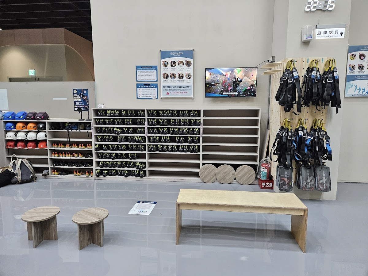 原岩攀岩館-新店店 T-UP Climbing Gym-Xindian 店內環境照片 3