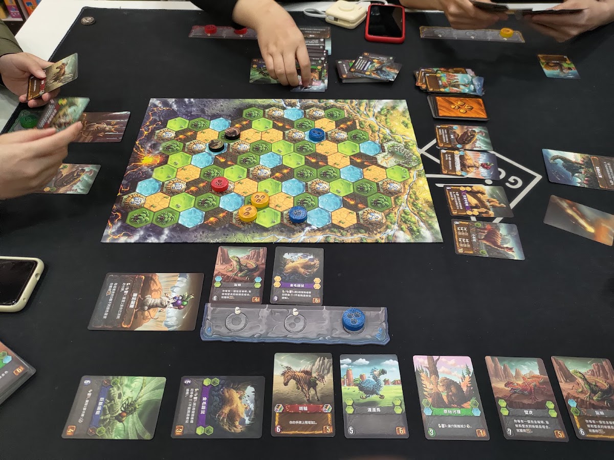 立直桌遊-上帝骰(純日麻，【桌遊遊玩】請至【武昌街二段83-10號2F】) 店內環境照片 4
