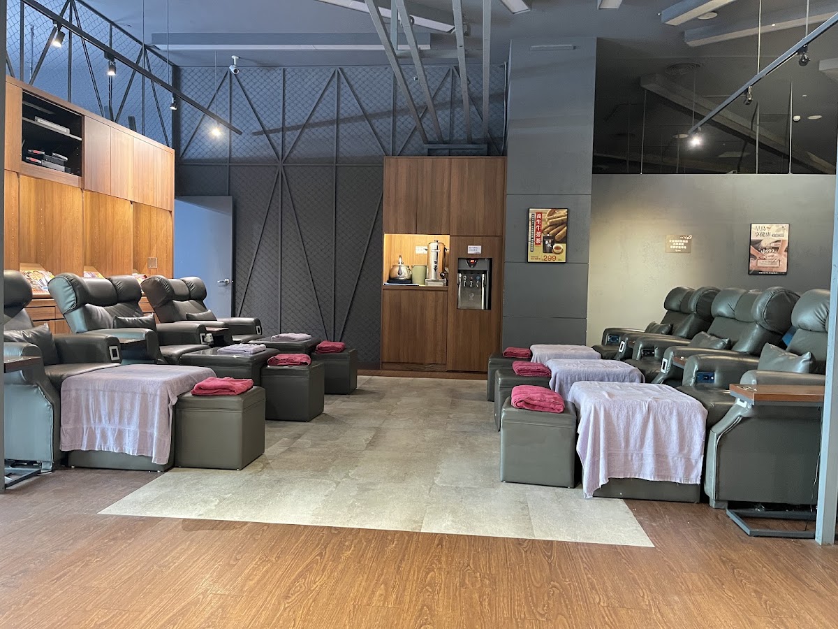指舞春秋足體養生會館 中和環球館 全身指油壓按摩/腳底按摩 Taipei Massage 新北中和按摩推薦 店內環境照片 5