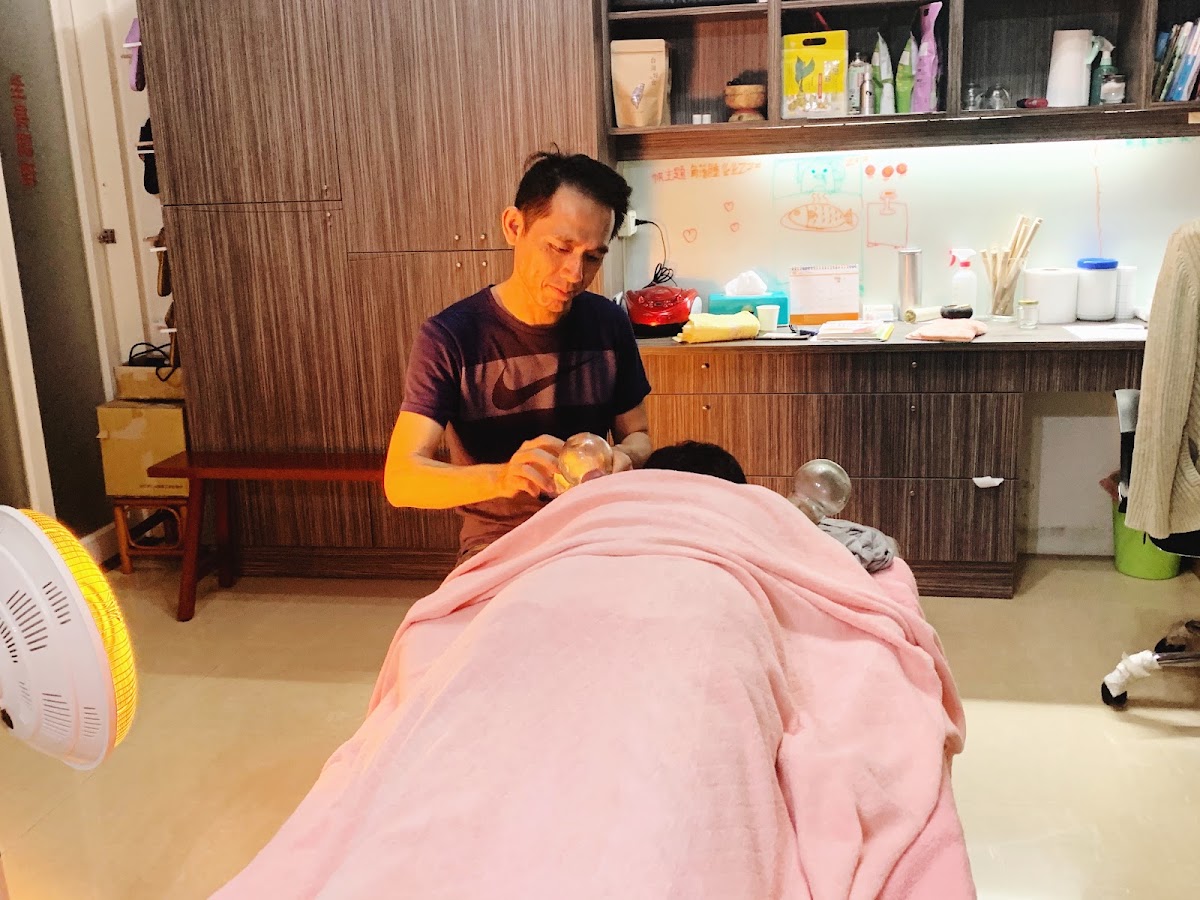 黃師傅脊椎平衡美學 店內環境照片 4