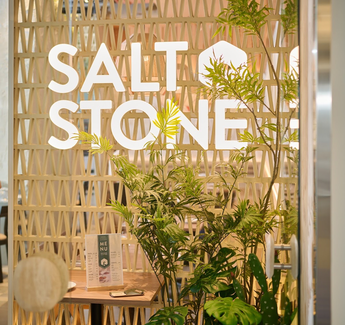 SALT&STONE LaLaport 南港餐廳 店內環境照片 4