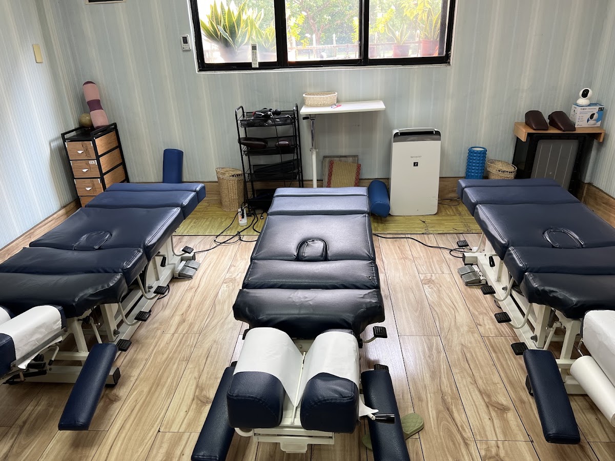 湯普森體態整復中心 店內環境照片 2