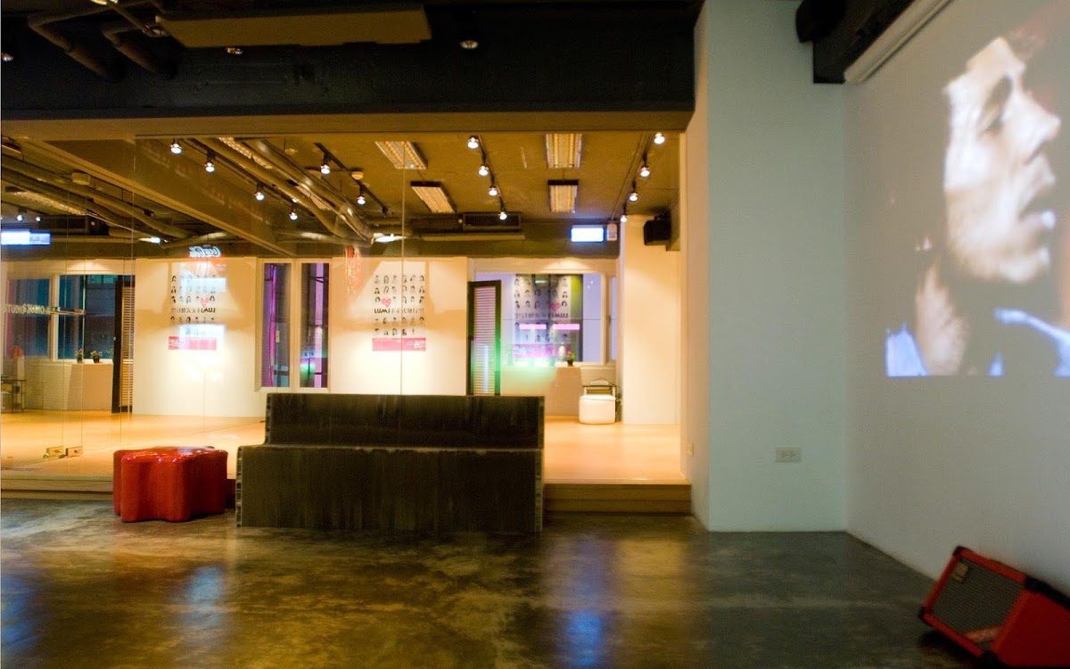 LUMI Dance School 街舞教室 店內環境照片 2