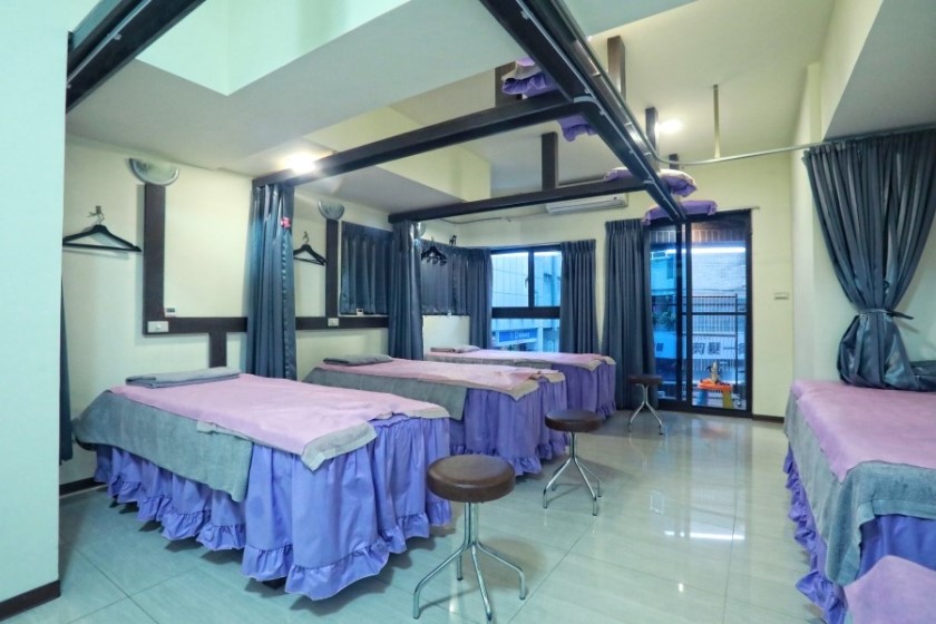 松足養生館/마사지/발 마사지/전신 마사지/foot massage 足マッサージ//massage chân 店內環境照片 3