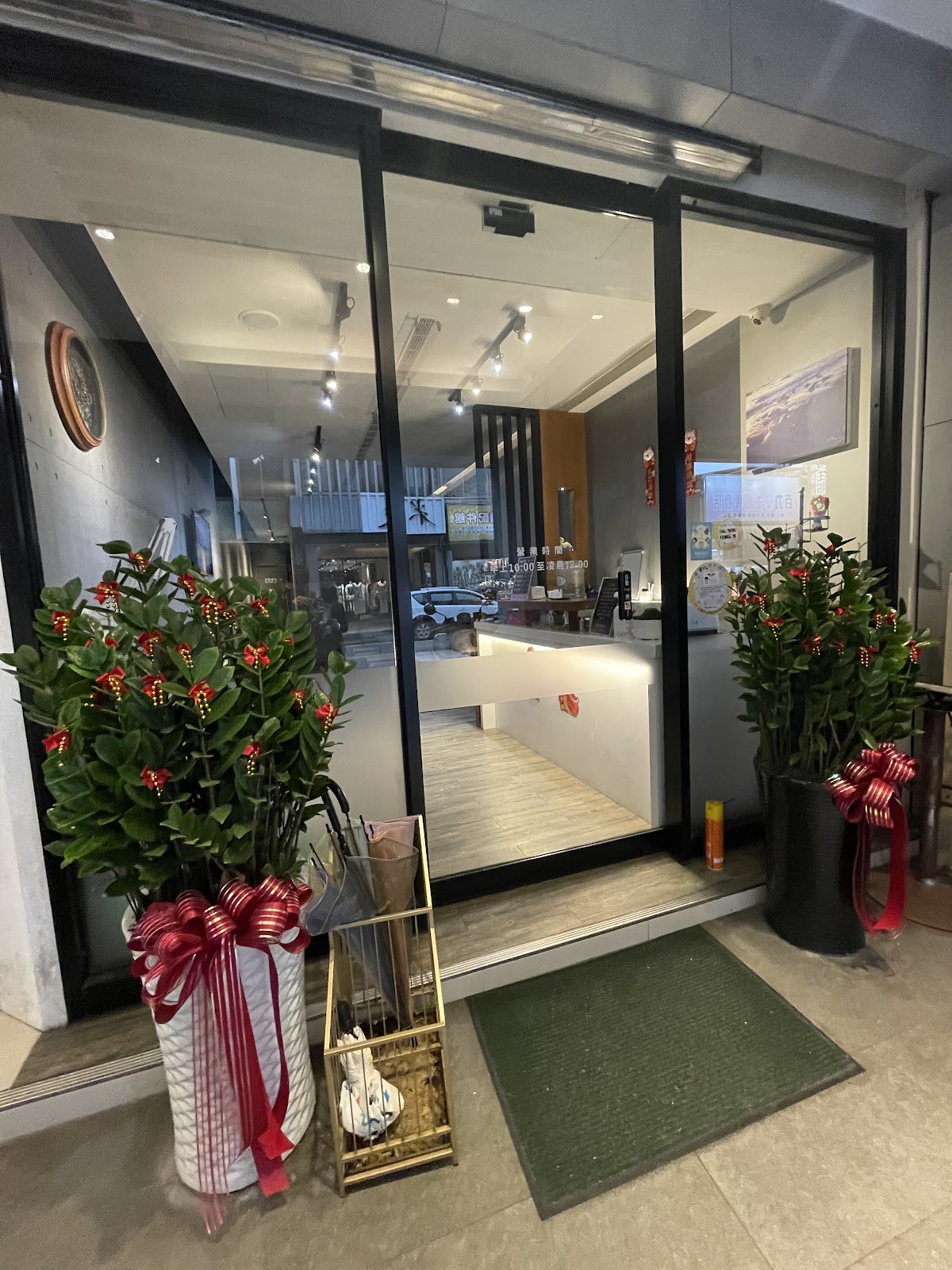華陀足體養身會館(神農店)-宜蘭(全身按摩|腳底按摩|刮痧/拔罐/修腳皮指甲|油壓指壓) 羅東全身按摩/礁溪腳底按摩 店內環境照片 3