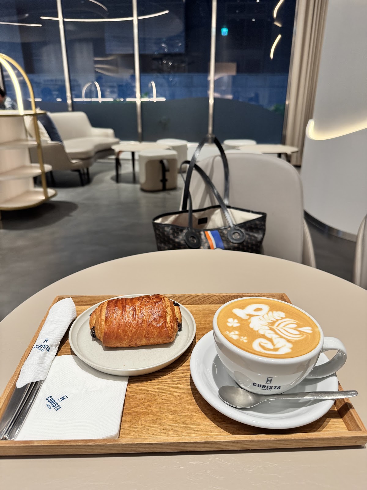 CURISTA COFFEE奎士咖啡 市府旗艦店 店內環境照片 3