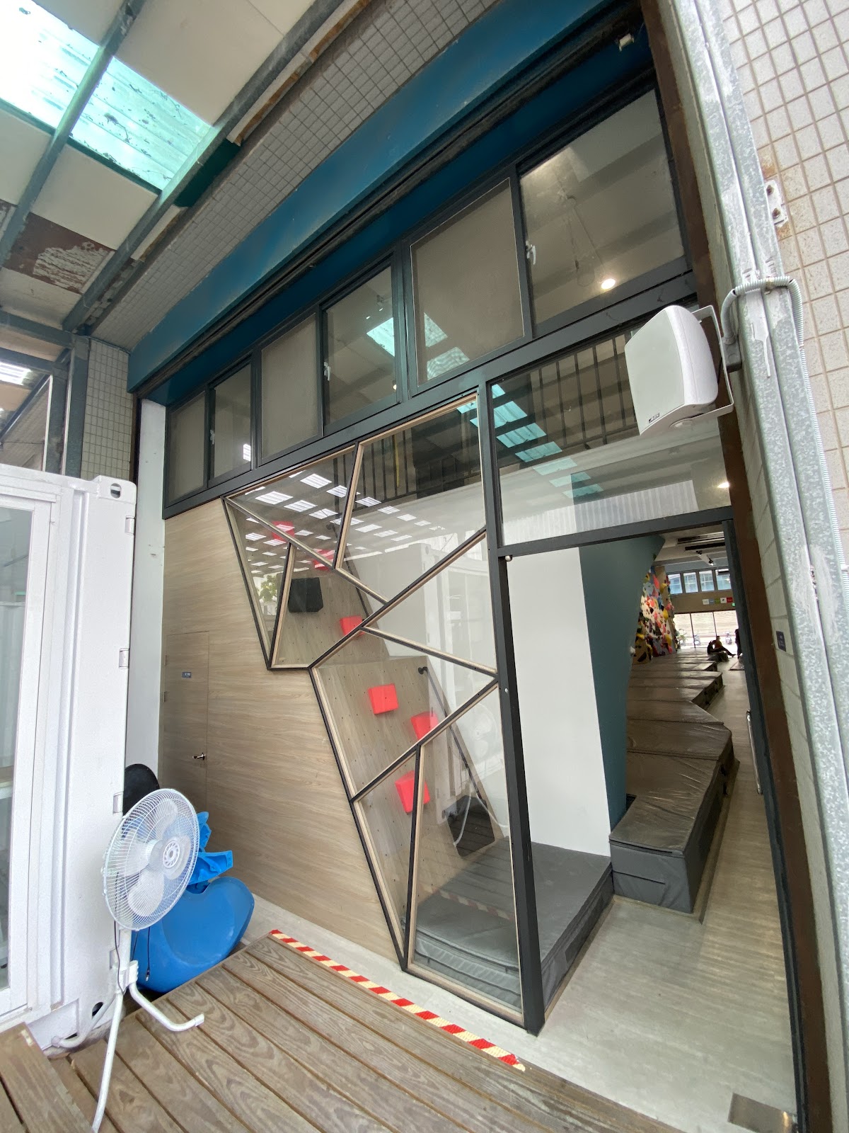Flow-Bouldering Gym 心流抱石館 店內環境照片 5