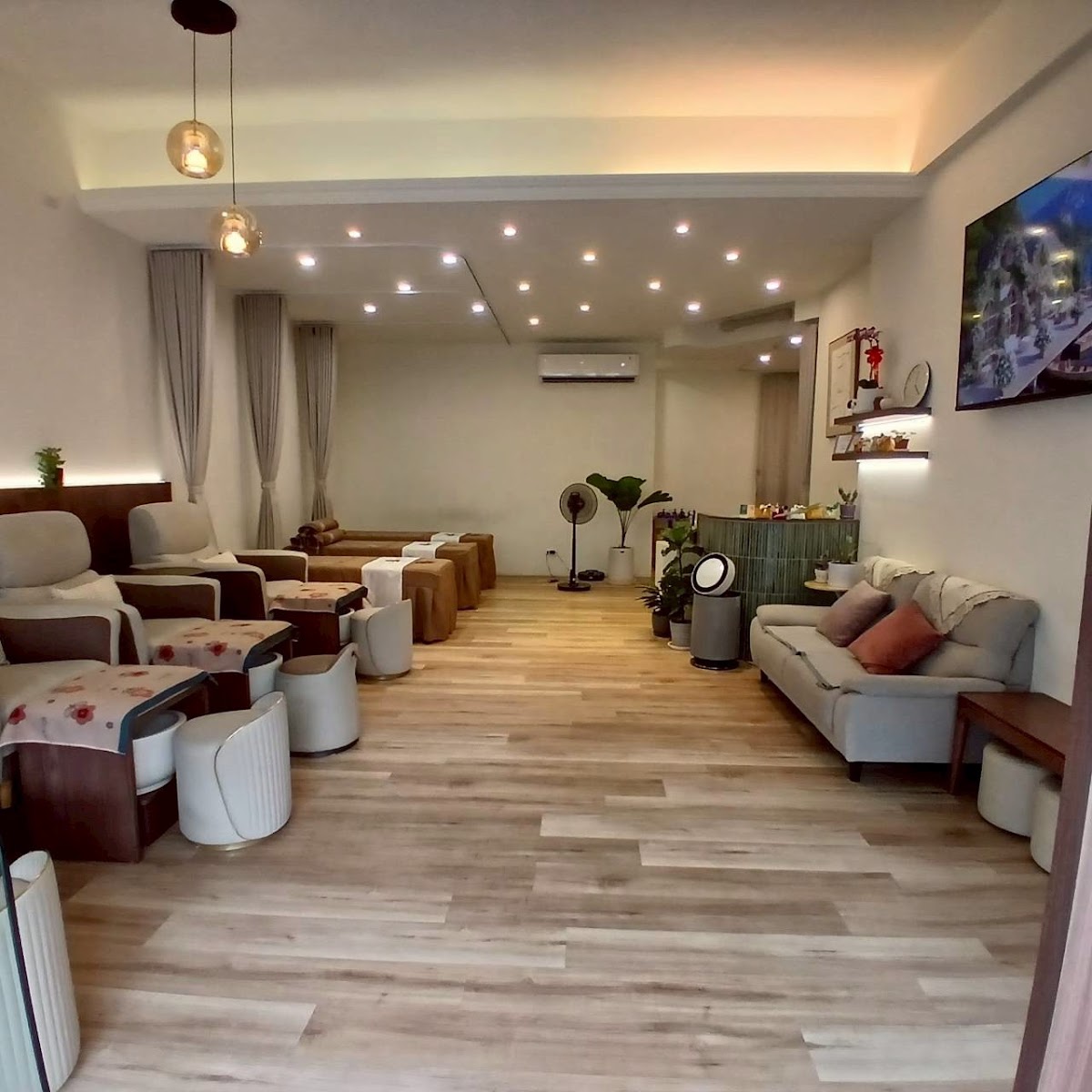 捏手捏腳|宜蘭按摩|羅東按摩|羅東SPA|羅東按摩店|宜蘭養生館|羅東按摩推薦|羅東腳底按摩|羅東養生館|礁溪腳底按摩|massage 店家封面照片