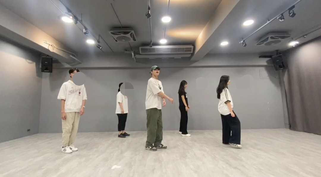 KRUSH Dance 舞蹈教室 台北民權三樓 - KPOP舞蹈、新手課程、街舞課程、教室租借 店內環境照片 3