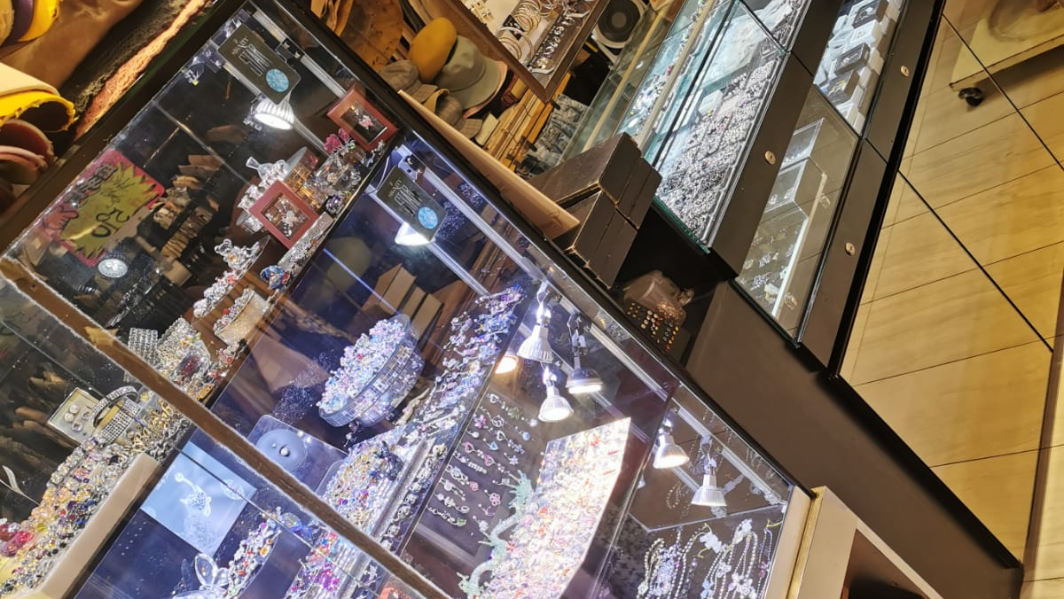 Andy's Piercing Shop Andy穿耳洞銀飾專門店 店家封面照片