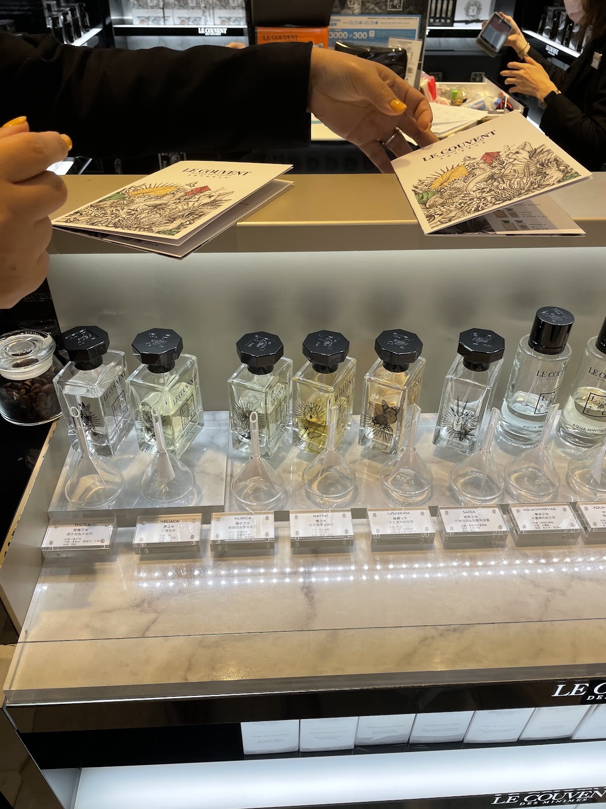 BeyondSenses 沙龍香水 遠百信義A13 2F 店內環境照片 3