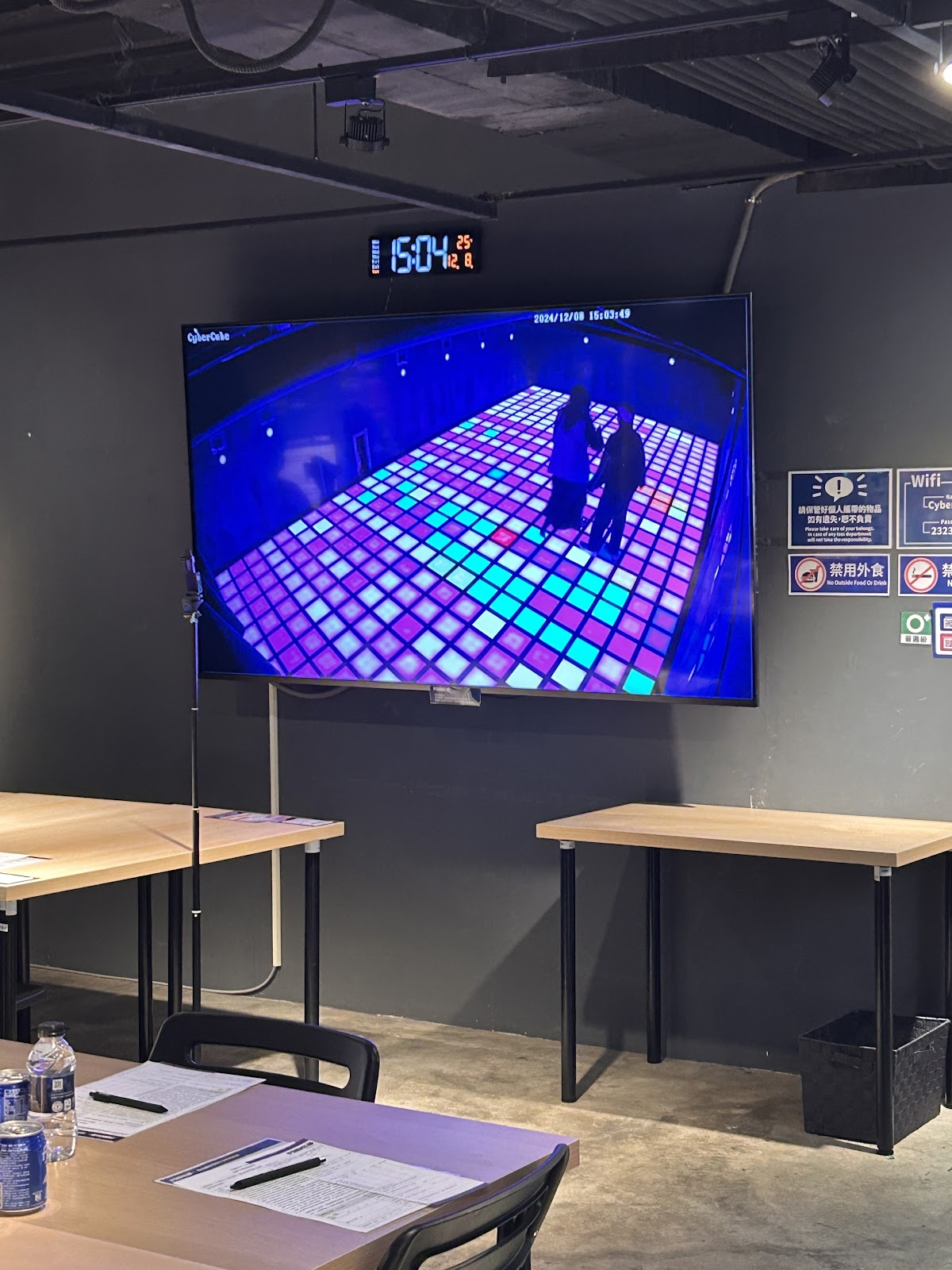 閃動格子CyberCube台北旗艦店 店內環境照片 3