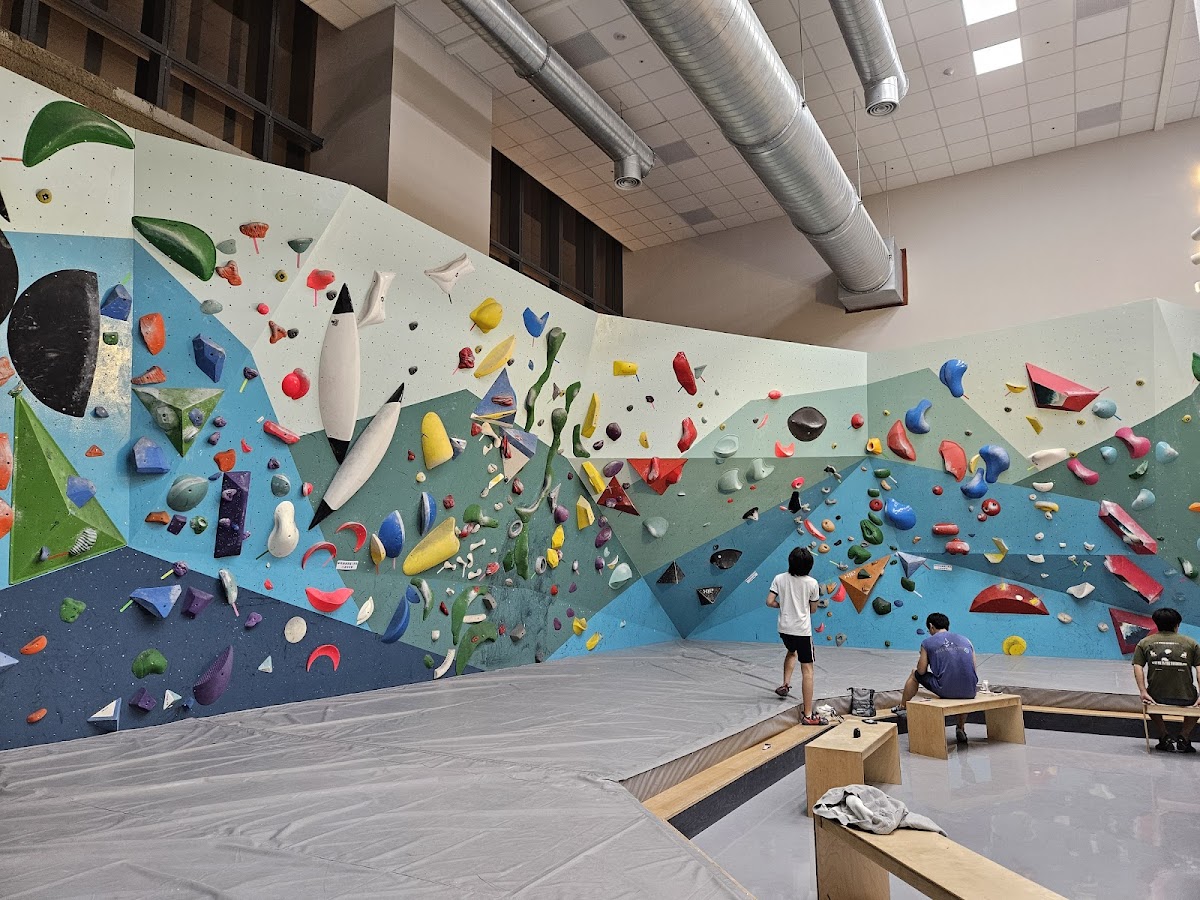 原岩攀岩館-新店店 T-UP Climbing Gym-Xindian 店內環境照片 4