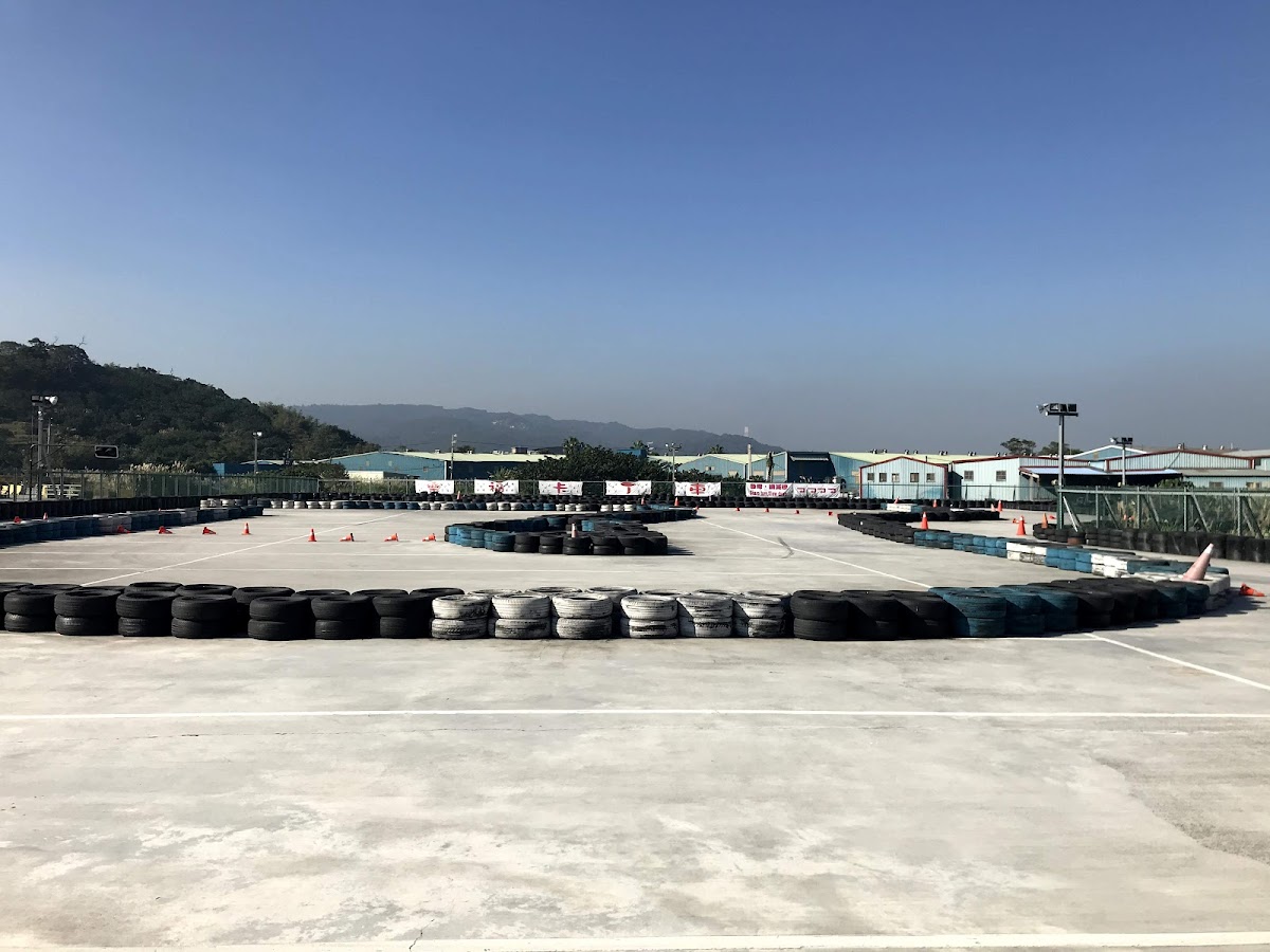 LOVE KART樂福卡丁車카트 타러 가다 店內環境照片 4