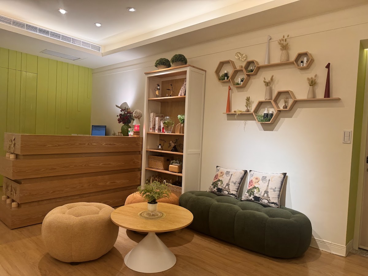 初綻 INSAGE SPA｜忠孝店：台北東區撥筋護膚、美容按摩、臉部SPA（忠孝復興站、SOGO旁 店內環境照片 3