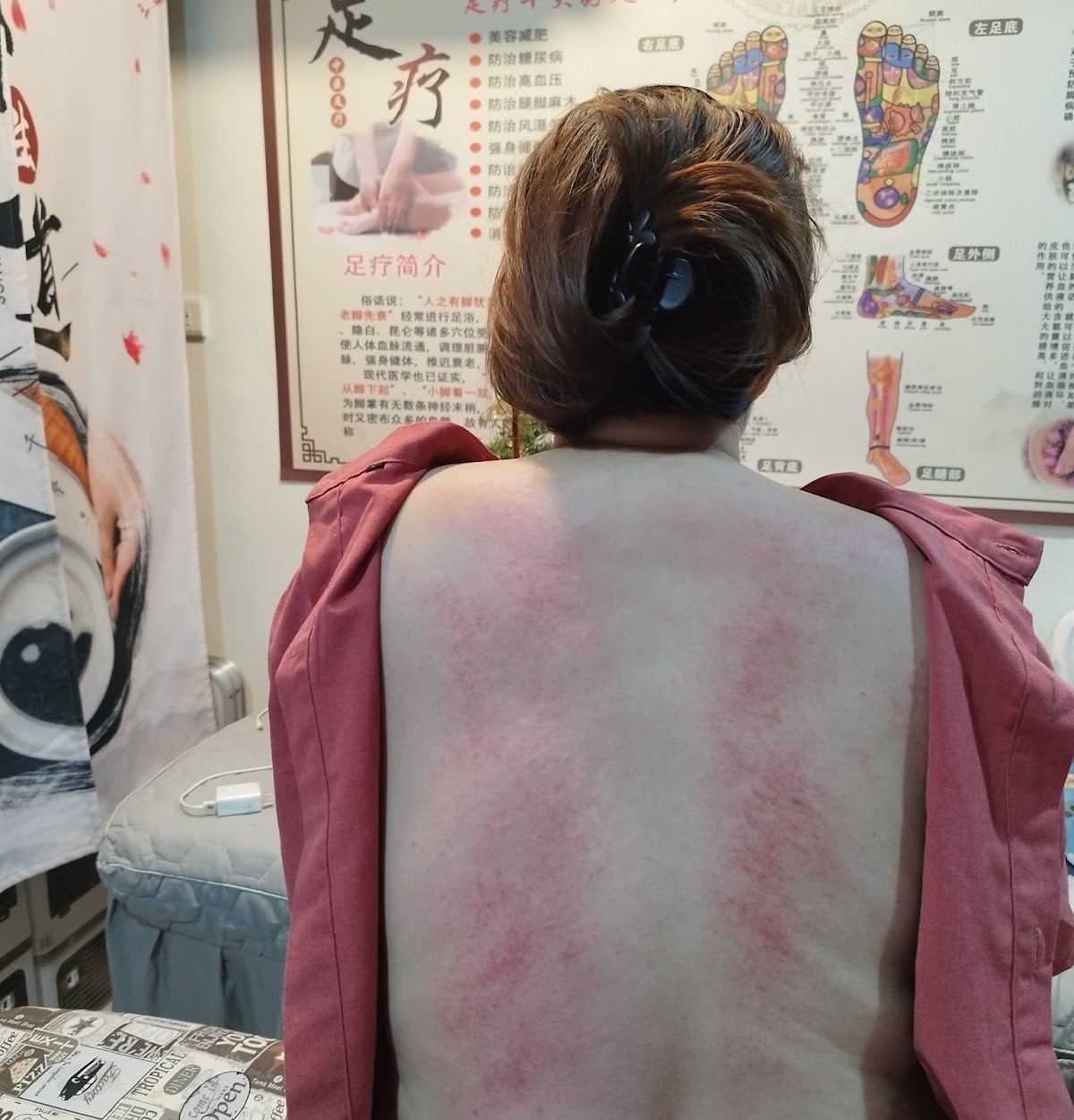 巷內養生全身推拿按摩工作坊/ 刮痧。拔罐。油壓。指壓。腳底按摩。古法采耳。舒壓采耳。（採預約制）ID：a60164a 店內環境照片 5