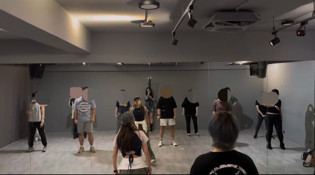 KRUSH Dance 舞蹈教室 台北民權三樓 - KPOP舞蹈、新手課程、街舞課程、教室租借 店內環境照片 4