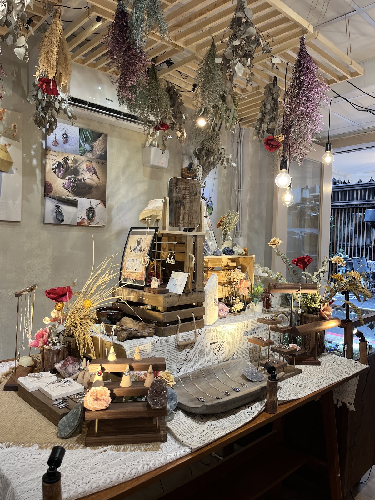 Go with the flow流銀金工 店內環境照片 4