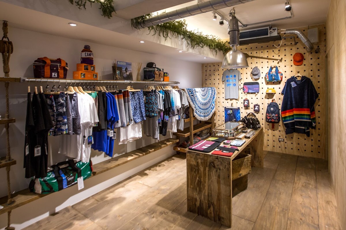 Vast Surf Shop 店內環境照片 2