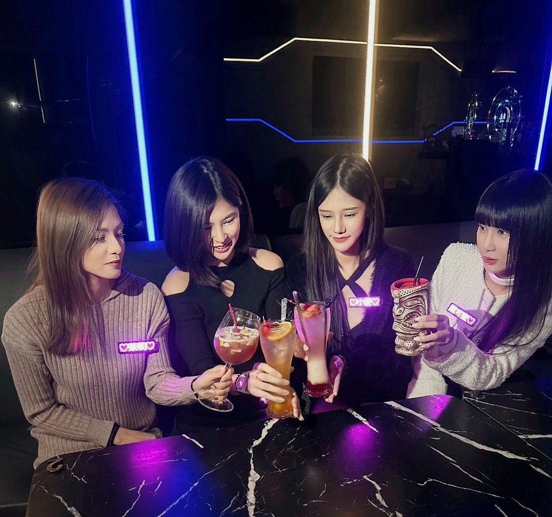 夜色Talking Bar 店內環境照片 4