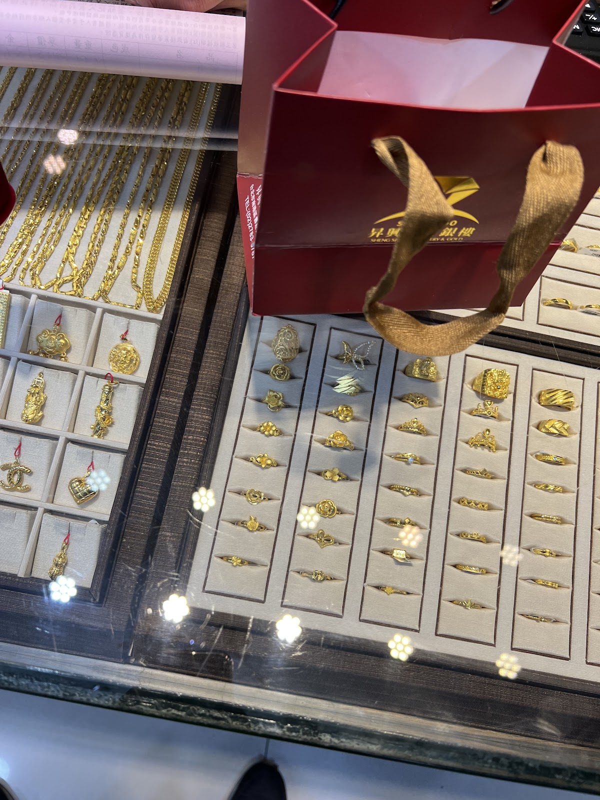 昇興珠寶銀樓 店內環境照片 2