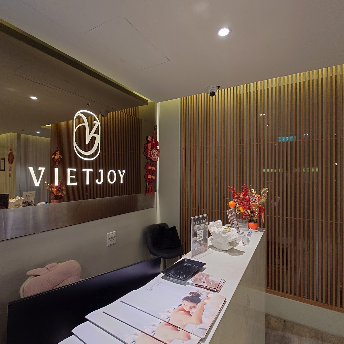 VIETJOY越悅穆髮美學館｜中山區 越式洗髮｜越式洗頭｜台北按摩｜越式按摩｜油壓｜舒壓｜掏耳｜刮痧｜熱石｜中山區按摩推薦｜massage｜マッサージ｜마사지｜臉部撥經｜踩背按摩｜ 店內環境照片 8