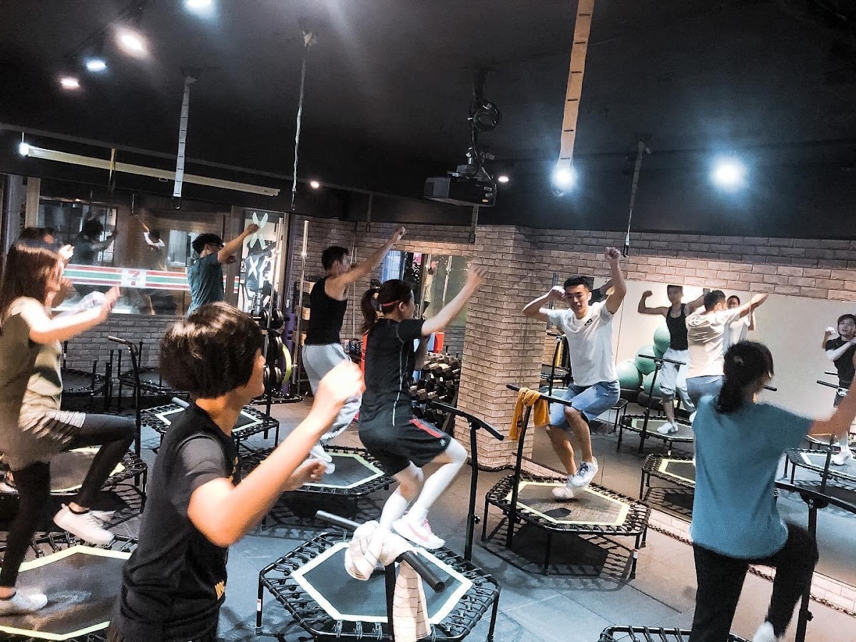 Jumping 68南京跳床肌力陪練室 店內環境照片 3