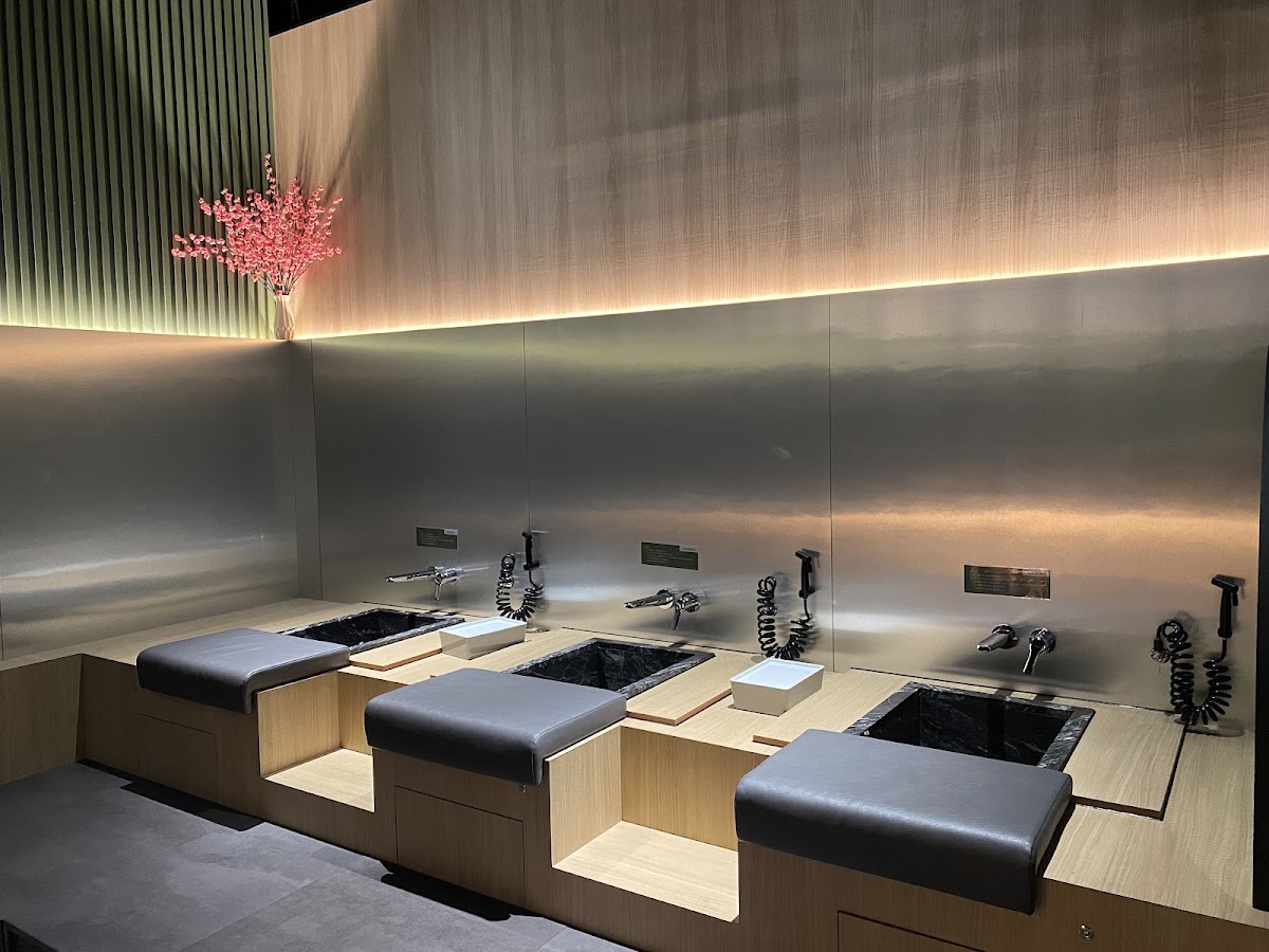 POKE 柏閣足體養生會館-北屯全身推拿|經絡按摩|養生會館|舒壓按摩|推薦腳底按摩|紓解筋骨|口碑養生會館|放鬆按摩 interior photo 2